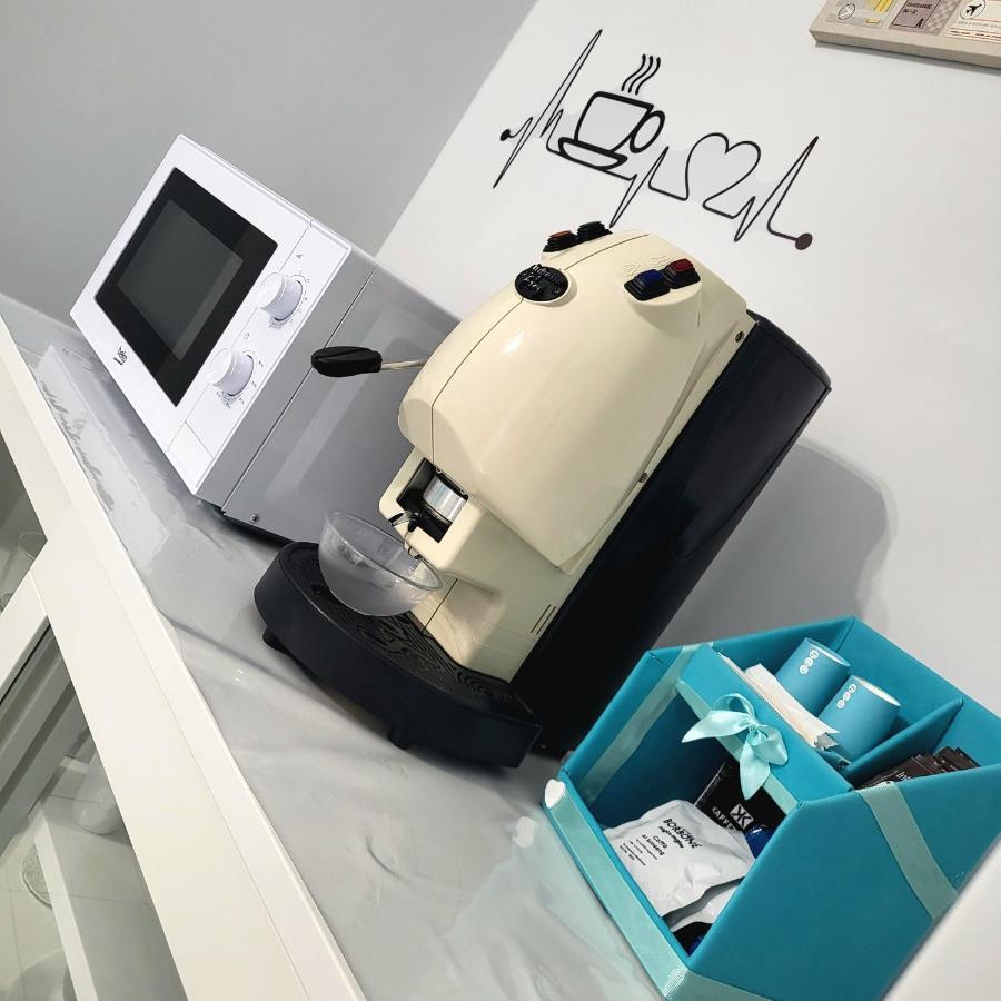 Dory'S Room Camera Nel Cuore Di Napoli Eksteriør billede