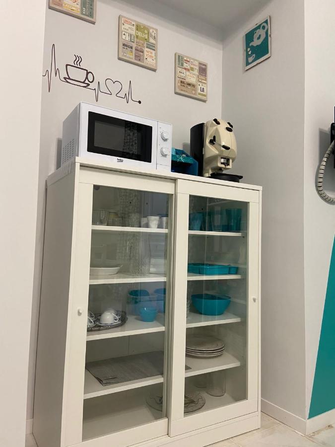 Dory'S Room Camera Nel Cuore Di Napoli Eksteriør billede