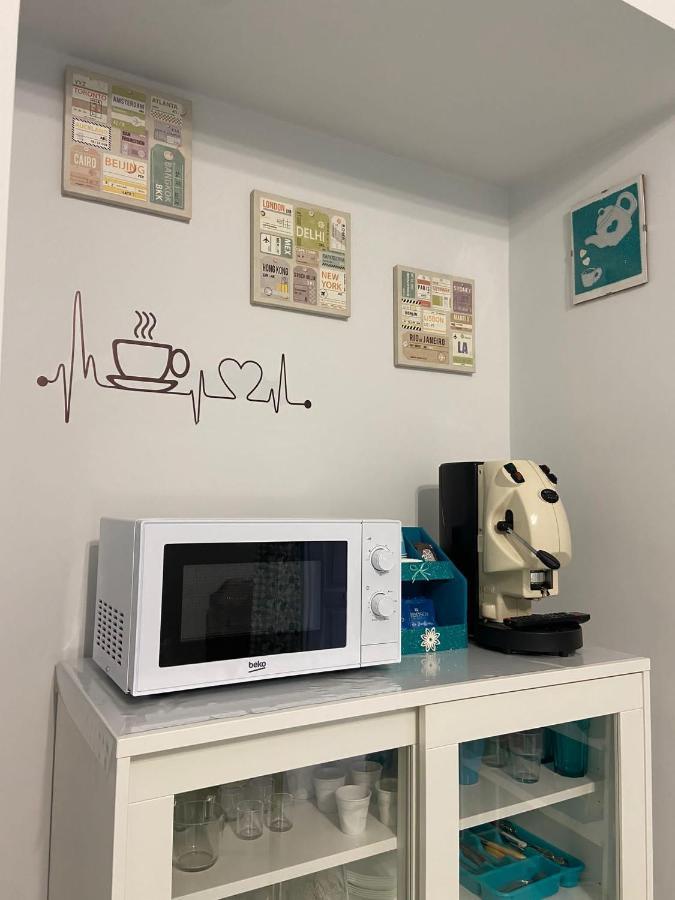 Dory'S Room Camera Nel Cuore Di Napoli Eksteriør billede